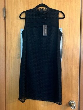 Maxsport Black High-Neck Sleeveless Dress